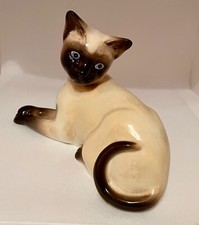BESWICK SIAMESE CAT - Vintage