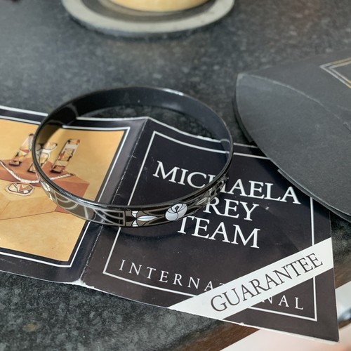 Michaela frey team - michaela, enamel