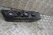 BFD048918 2017 TOYOTA HILUX ICON MK8 2.4 AUTO HEATER CONTROLS