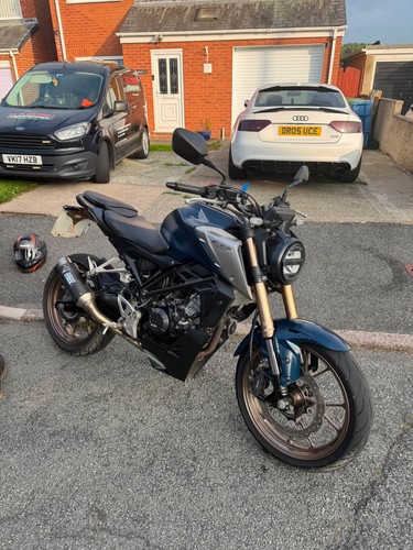 Honda cb125r - honda,