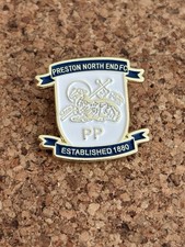 Preston North End Metal/ Enamel Crest pin badge . Price includes postage UK