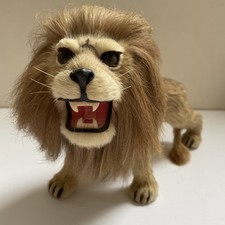 Vintage Flocked Roaring Lion