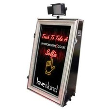 Magic Mirror Photobooth