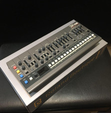 ROLAND BOUTIQUE JX-08 Sound