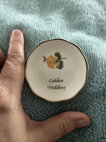 Lovely fine bone china ring
