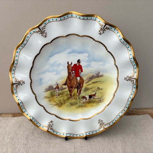 Royal crown derby hand - crown,