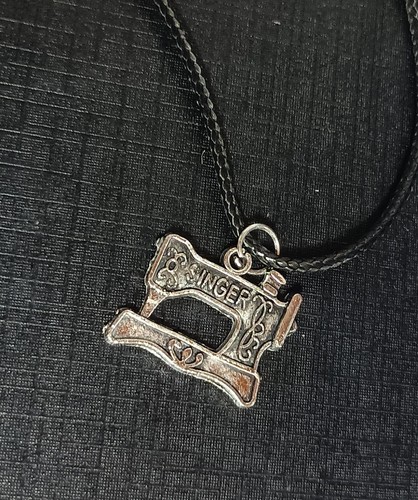 Sewing machine pendant - sewing, silver