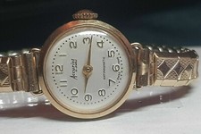 Stunning 9ct gold - stunning, accurist