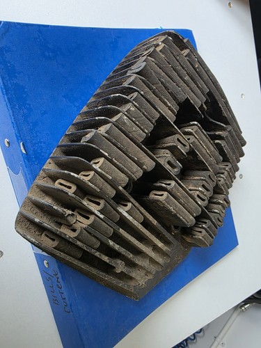 Can 250 cylinder head - ,