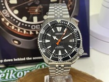 Seiko Black Wave Dial Modded Refurbished Watch - 7002-7001 Jubilee Strap