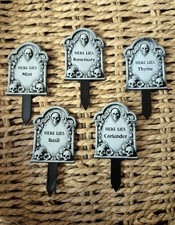 Personalised Gothic Gravestone