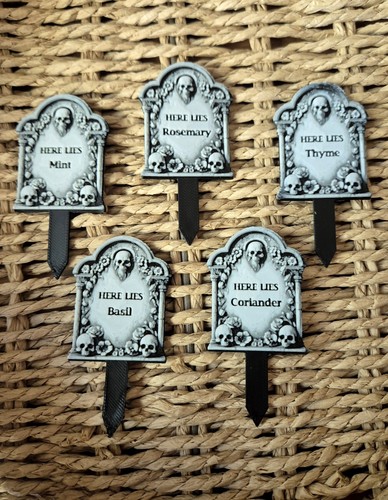 Personalised gothic gravestone - gothic,