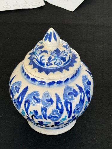 Ceramic blue white - white, pottery