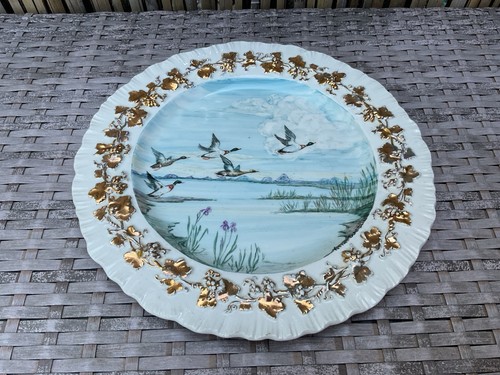Rare signed wedgwood atruria - rare,