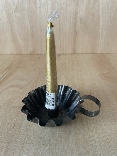 Wavy dark metal chamberstick - metal,