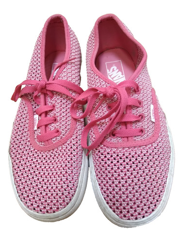Vans off the wall - wall, platform