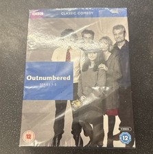 OUTNUMBERED - COMPLETE SERIES