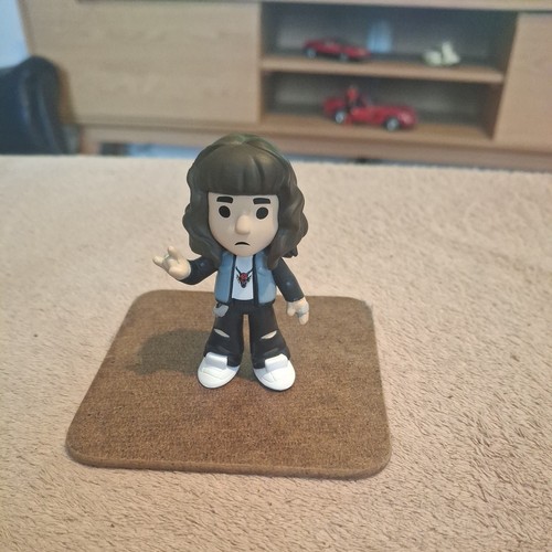 Eddie munson stranger things - munson,