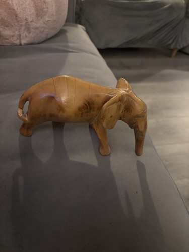 Small hand carved wooden - small,