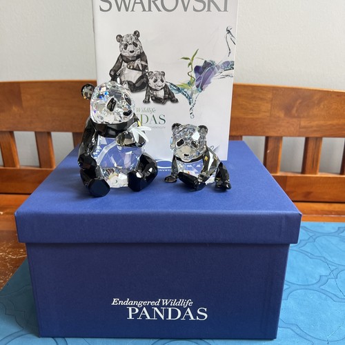 Swarovski 2008 panda mother - 2008,