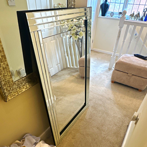 Large rectangular silver wall - rectangular,
