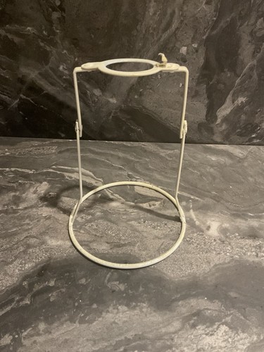 Shade carrier gimble gimbal - shade,
