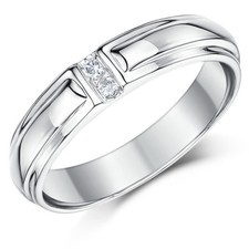 9ct White Gold Diamond Ring 5mm Diamond Set Wedding Band Engagement Ring