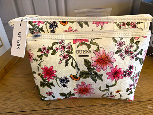 Guess floral toilet - floral, and