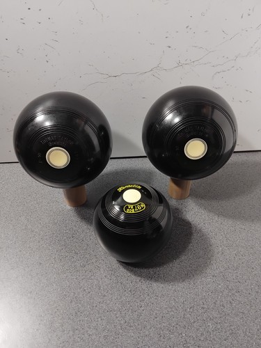 Crown green bowls - -, thomas