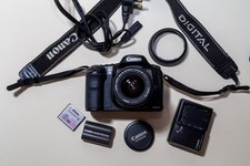 Canon EOS 10D Digital Camera, 28-90mm Lens, Charger/Battery/Card WORKS