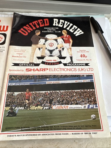 Man united programs 1977 - programs, and