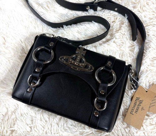 Excellent condition vivienne - condition,