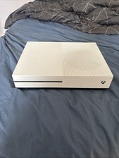 Microsoft Xbox One S 1681 1TB