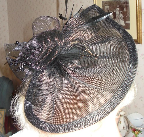 Black fascinator hat perfect - fascinator,