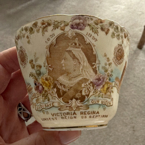 Queen victoria golden jubilee - queen,