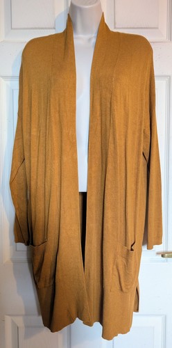 Lovely relaxed fit mustard/