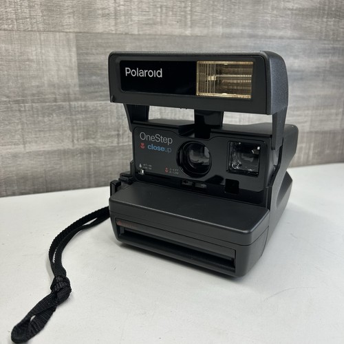 Polaroid onestep closeup 600 - polaroid,