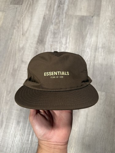 New era essentials fear - essentials, god
