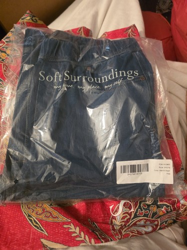 Pair soft surroundings - 2,