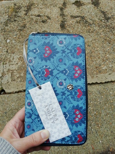Laura ashley archive blue - ashley,