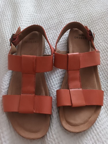 Earth origins coral leather - earth,