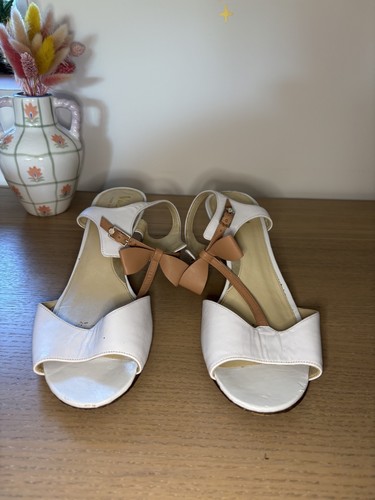 Vintage van dahl white - &, tan