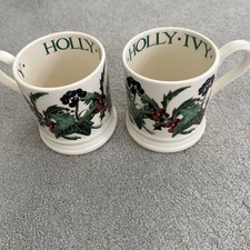 Emma Bridgewater Holly & Ivy Flowers 1/2 Pt Mugs - Set Of 2