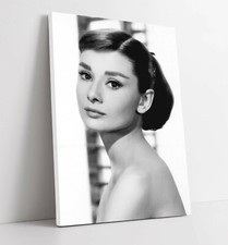 AUDREY HEPBURN 3 CANVAS WALL