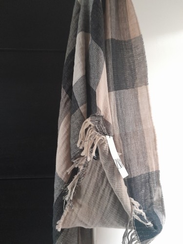 Zara beautiful large - large, &