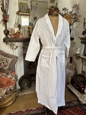 Vintage past times victorian - times,