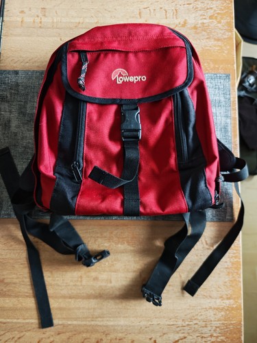 Lowepro red black - lowepro, camera