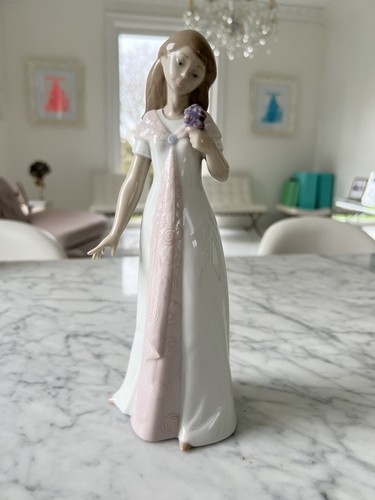 Nao figurine 1570 - nao,