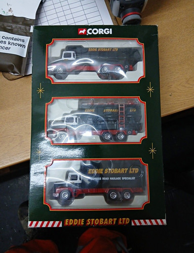 Corgi scale diecast 60011 - 1/64,