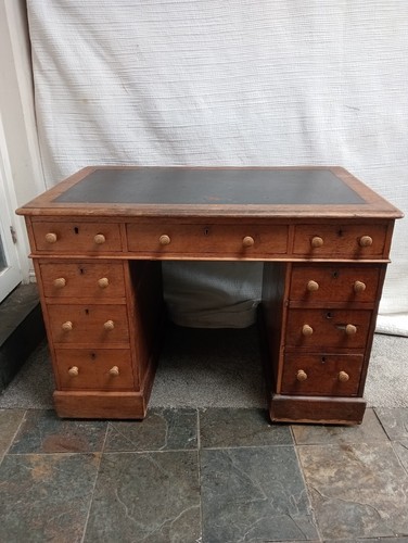 Antique old shabby desk - antique,